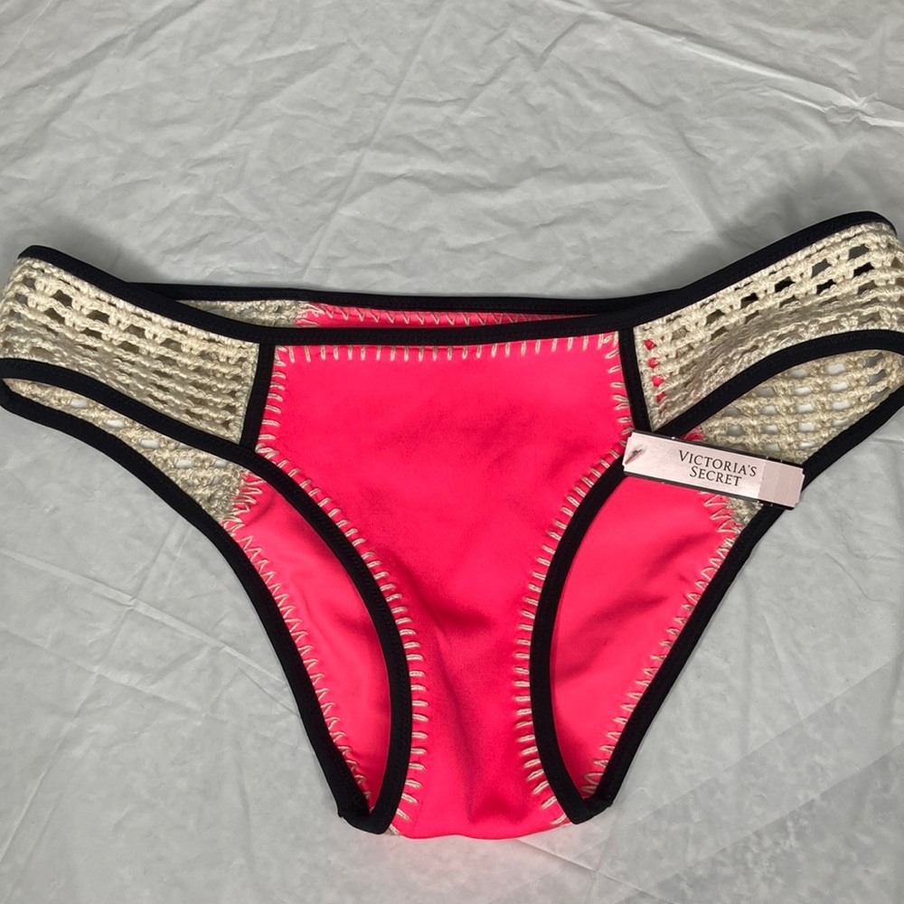 Victoria’s Secret orange crochet bikini bottom NEW
